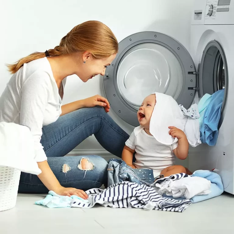 Consejos expertos para lavar la ropa de cama de bebé